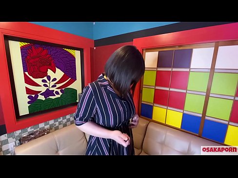 ❤️ Японська милашка з великими сиськами мастурбує секс-іграшками і досягає оргазму. Вона розповідає в інтерв’ю про свій траханий досвід. Величезні сиськи і волохата кицька голосно стогнуть. Осакапорн ❤ Чортове відео  у нас ❌❤